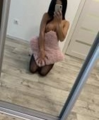 Проститутка Жужа